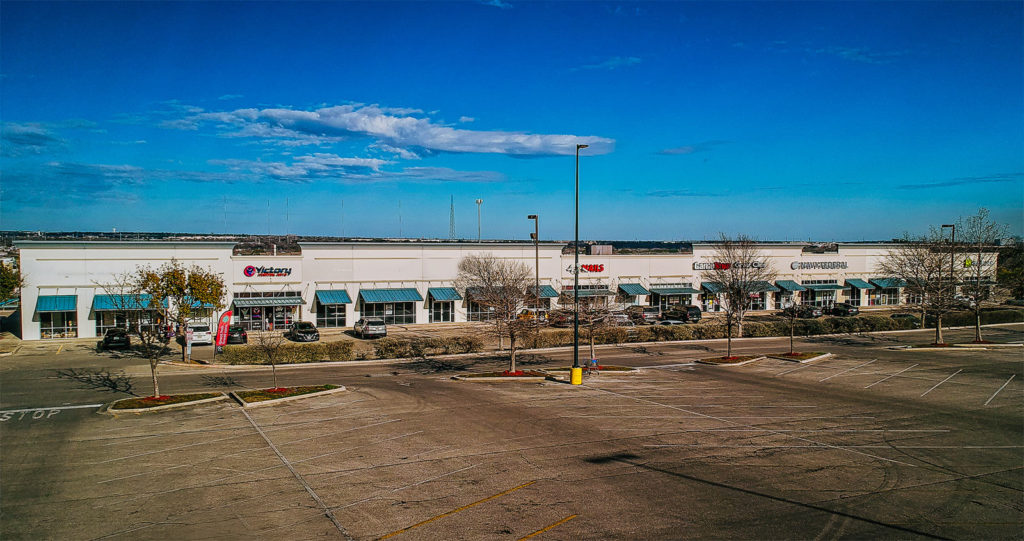 san-antonio-space-for-rent-&-shopping-center-texas